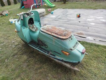 Predám čz 175/501 prasa skútr prase čune. - 2