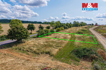 Prodej pozemku, 850 m², Narysov - 2