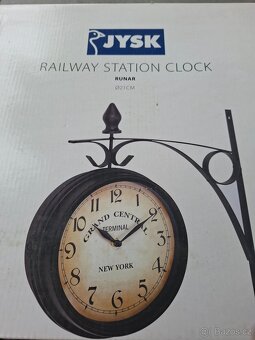 Hodiny nádražní - 2