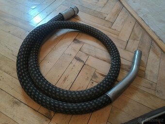 Historický vysavač Electrolux - 2