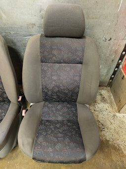 Přední sedačky Felicia (č.5) - 2