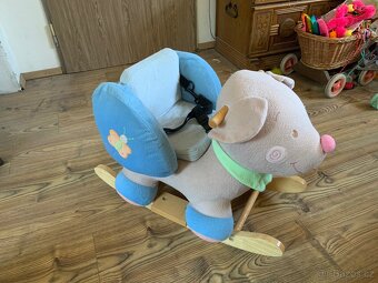 Plyšová houpačka Nattou - 2