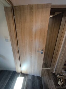 Prodám interiérové obyčejné dveře - 2