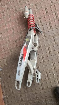 Yamaha yzf - 2