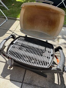 Grill WEBER plynový - 2