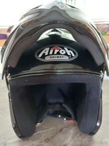 Velká výklopná helma Airoh XL - 2