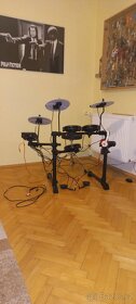 elektronické bicí Alesis  Drums Debut Kit - 2