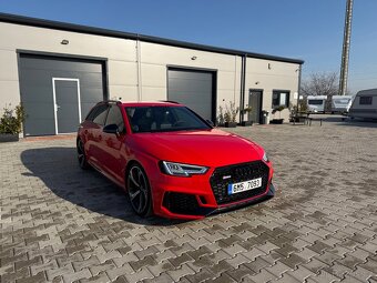 Audi RS4 2018 2.9TFSI 331kw 26.000Km Tažné Nebourané - 2