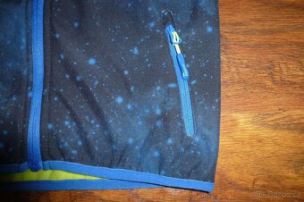 Chlapecká softshellová bunda Umbro 116/122 - 2