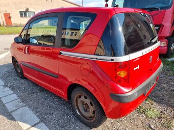 PEUGEOT 1007 1,6 16V AUTOMAT - NA NÁHRADNÍ DÍLY - 2