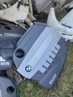 BMW kryty motoru - 2