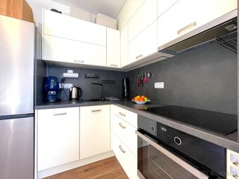 Pronájem bytu 2+kk – Náchod, ulice Bartoňova - 2