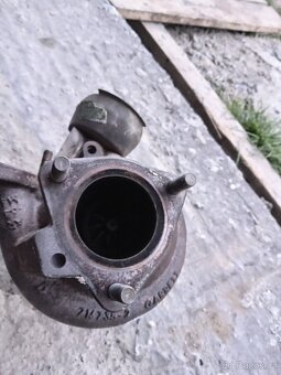 Turbo Volvo 2.4 d5 120kw - 2