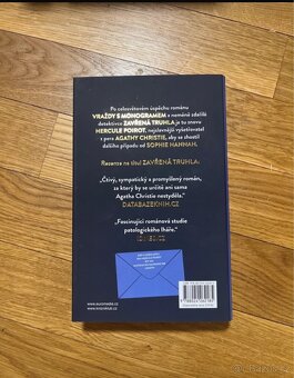 Kniha Zahada tří čtvrtin - 2