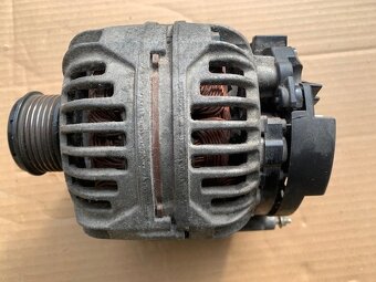 VW, AUDI, SEAT,SKODA - originální alternátor 028903028E - 2