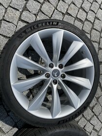 Sada Alu disky 21”+ pneu Tesla model S, Silver Turbine - 2