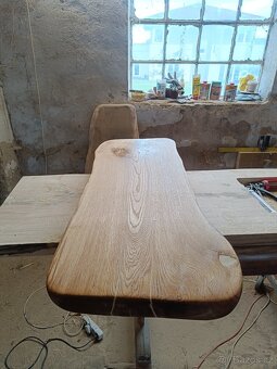 Dubová deska na stolek 118x45 cm - 2