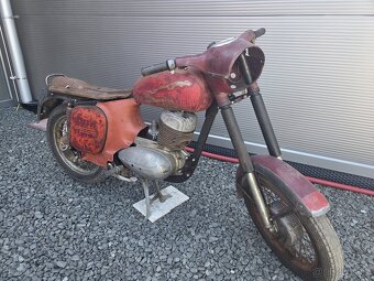 Jawa 250/559 s doklady - 2