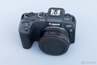 NOVÝ full frame CSC fotoaparát Canon RP + příslušenství - 2