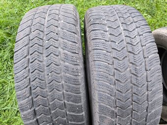 Semperit 215/65/16C - 2