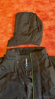 Lyžařská bunda a kalhoty - 2