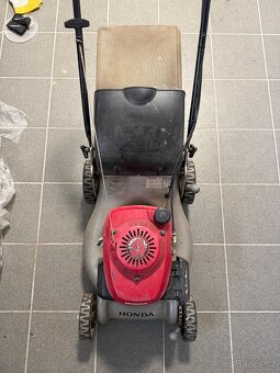 Benzínová sekačka HONDA HRG465C3 SDE - 2