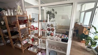 Prodej nebo pronájem obchodu 110 m², centrum Bojkovice - 2