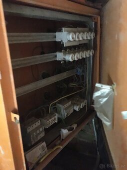 Elektricky rozvadec - 2