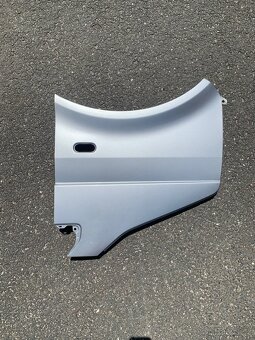 Levé boční dveře, levý blatník VW Multivan T5 - 2