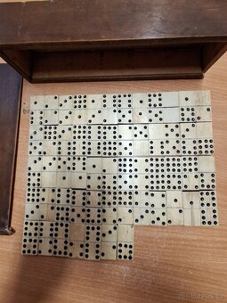 Domino starožitné - 2