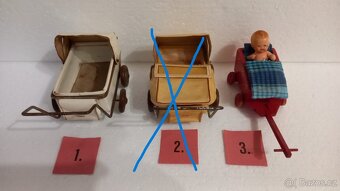 STARÝ  KOČÁRKY - 2