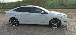 Ford Mondeo 2.5T - 2