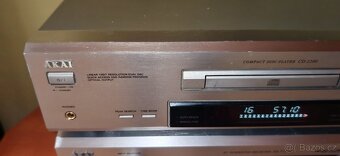 Akai - 2