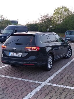 Passat B8 2021 rok DSG/2.0 nafta/ kůže - 2