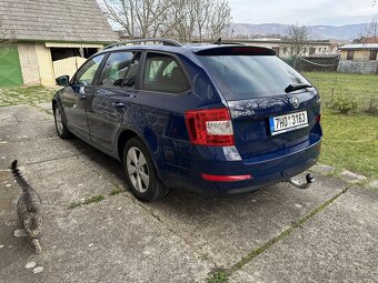 Škoda Octavia 1.6tdi DSG bohatá výbava - 2
