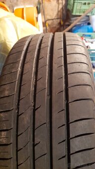 Letní pneu 235/55 R18 100 H - 2