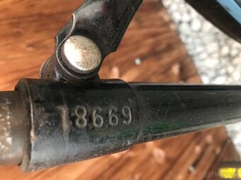 Bicykl veterán - 2