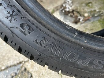 Pneumatiky 255/40R19 - 2