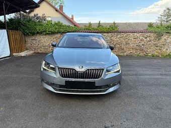 Škoda Superb - 2