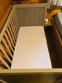 Zachovalá IKEA Postýlka 120cm šedá - 2