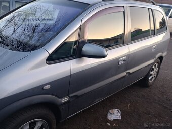 Opel Zafira - 2