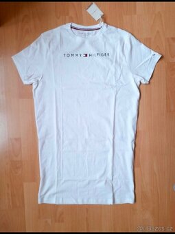 Tommy Hilfiger luxusní šaty - 2