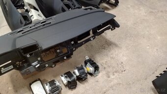 Airbagová sada Audi A3 s originální deskou - 2