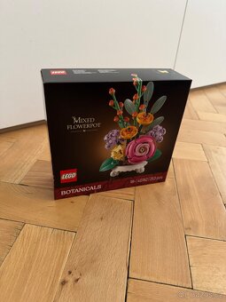 LEGO 40762 Květináč s mixem květin - 2