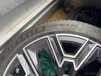 Prodám NOVOU sadu pneu Michelin e-PRIMACY - 2