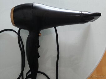 ROWENTA Fén na vlasy Rowenta Signature Pro AC CV7846F0 - 2