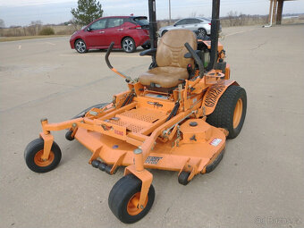 Sekačka Scag Turf Tiger 61 s nulovým poloměrem otáčení, rok - 2