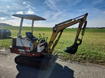 JAPONSKÝ MINIBAGR YANMAR B12-1 1200KG - 2
