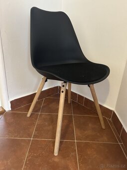 Zidle černá Jysk - 2