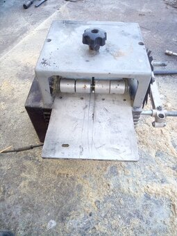 hoblovka srovnávačka na 220V - 2